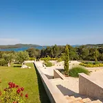 Villa Sara Jezera